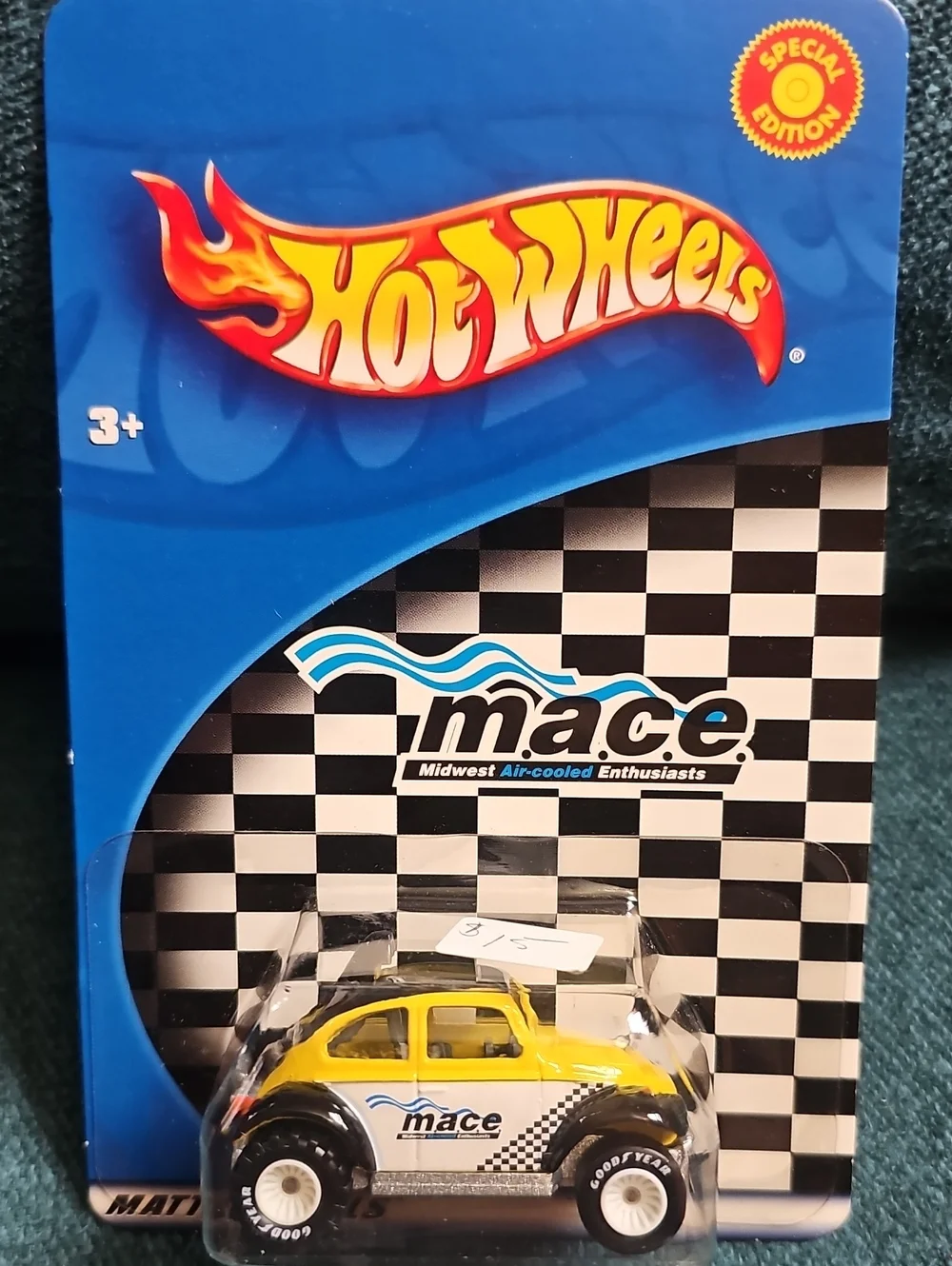 Hot Wheels m.a.c.e. Volkswagen Beetle Bug